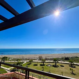 https://apartamento-vista-mar.es-andalucia.com